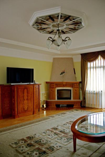 Hotel Solnichnaia Dolyna Polyana  Habitación foto